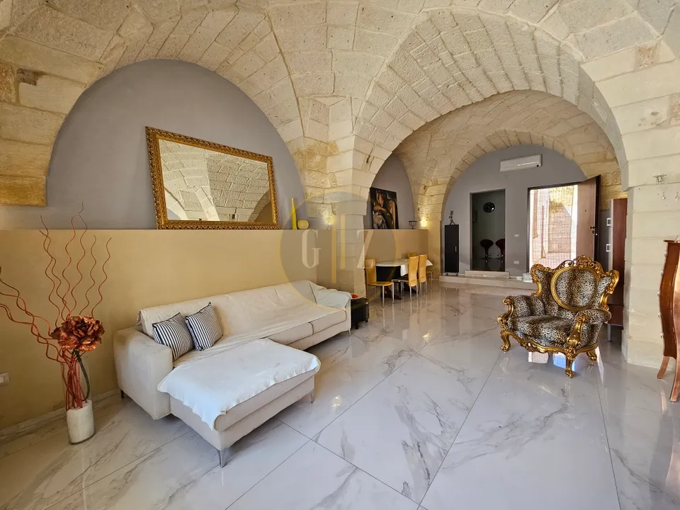 Stadthaus in Carpignano Salentino, Lecce - Foto 1